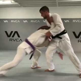 Single leg defense to > harai goshi by hunterkauai