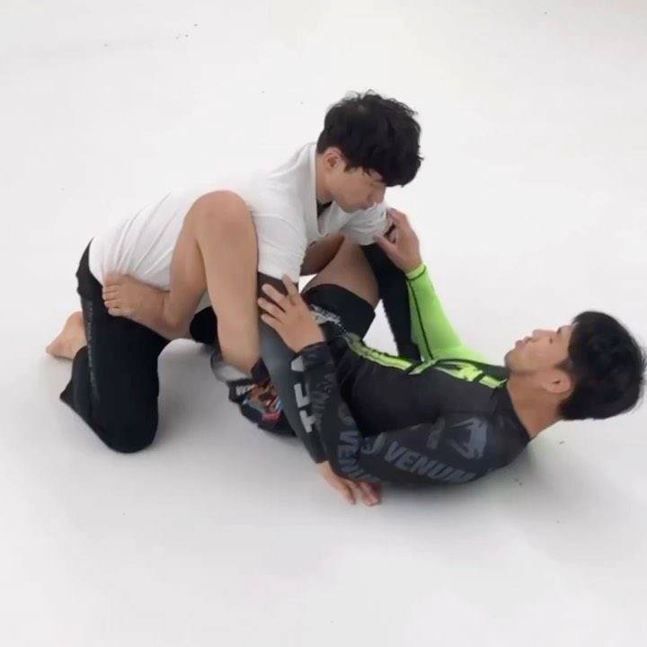 South Korea‘s @hyunsungkim00 gets creative off the Guillotine and Stock  Setup