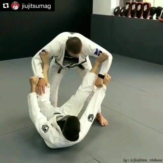 Spider guard pass straight into armbar, by Jarrod Anderson.