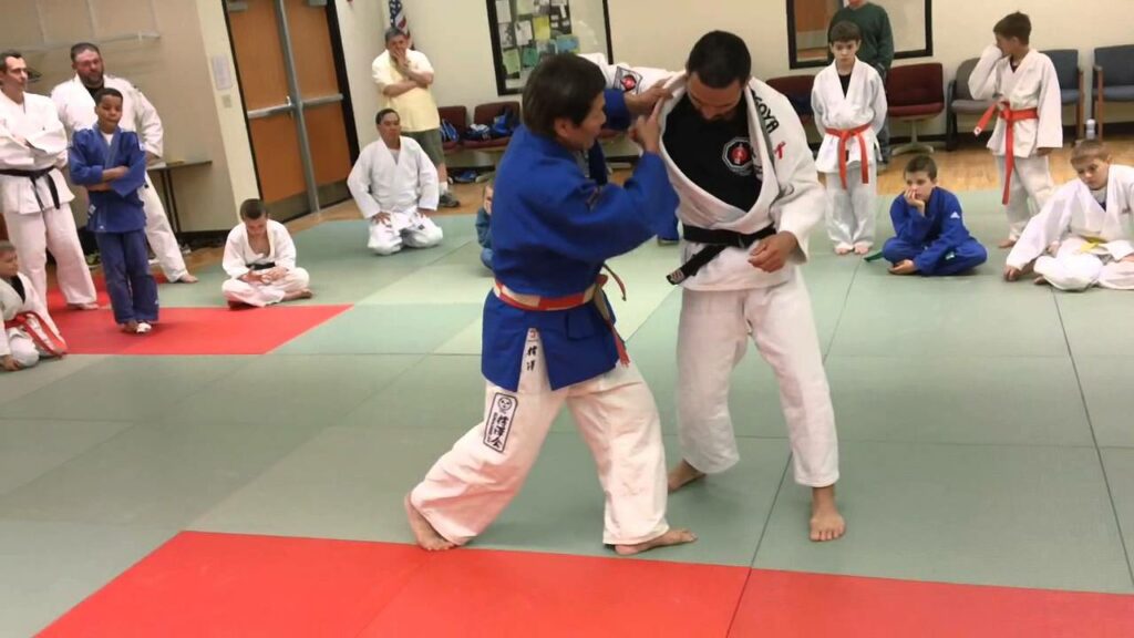 Spinning Seoi Nage by Nori Bunasawa