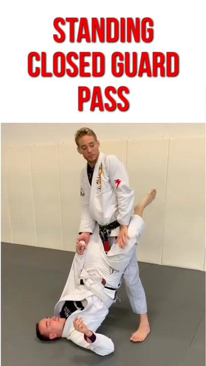 Standing closed guard pass by @rolltheworldbjj