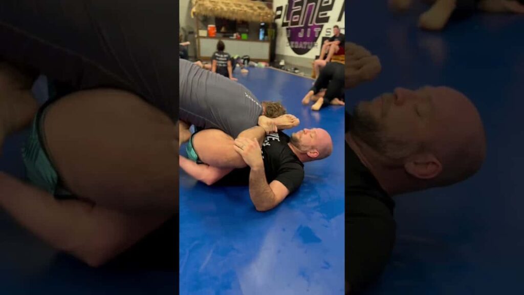 ⚠️ TRIGGER WARNING ⚠️ Insane Flezibility needed for this Rubber Guard sequence #shorts #bjj