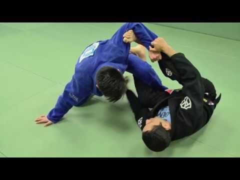 Taking the Back using Spider Guard to Reverse De La Riva