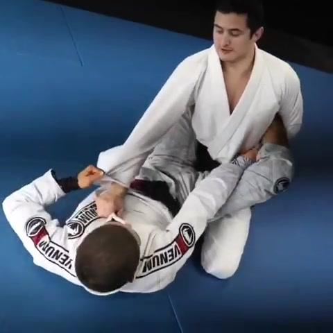 Technique Conquer All by @caioterrabjj