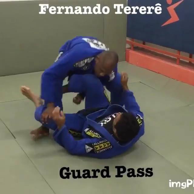 Terere guard pass