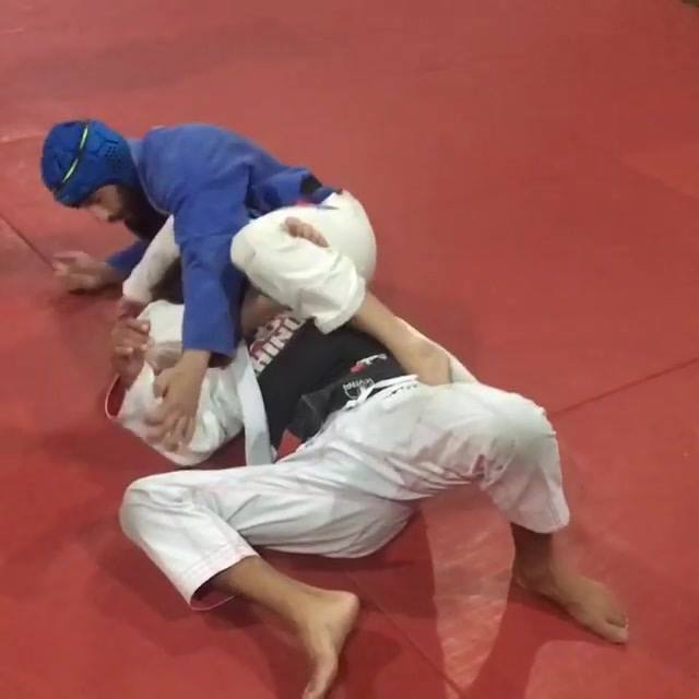 Thanks for having me join. Here's a video from one of my favorite BJJ practitioners on Instagram - Dr.MusashiGreco
 Iverted Triangle variations 00:50 ...