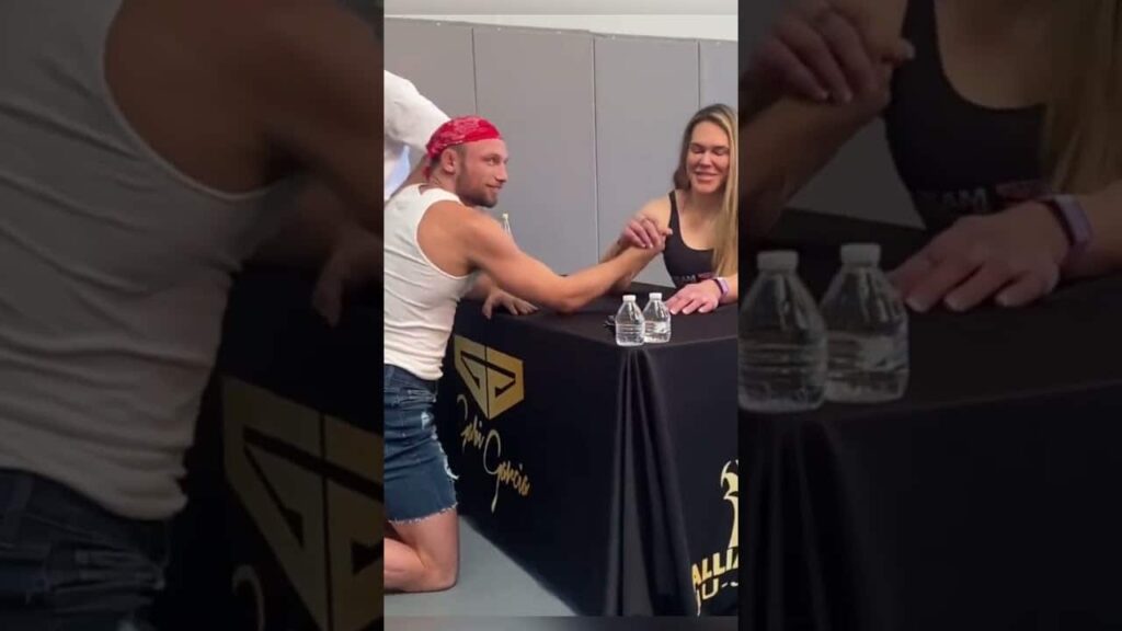 That damn smile 🥰🥰🥰