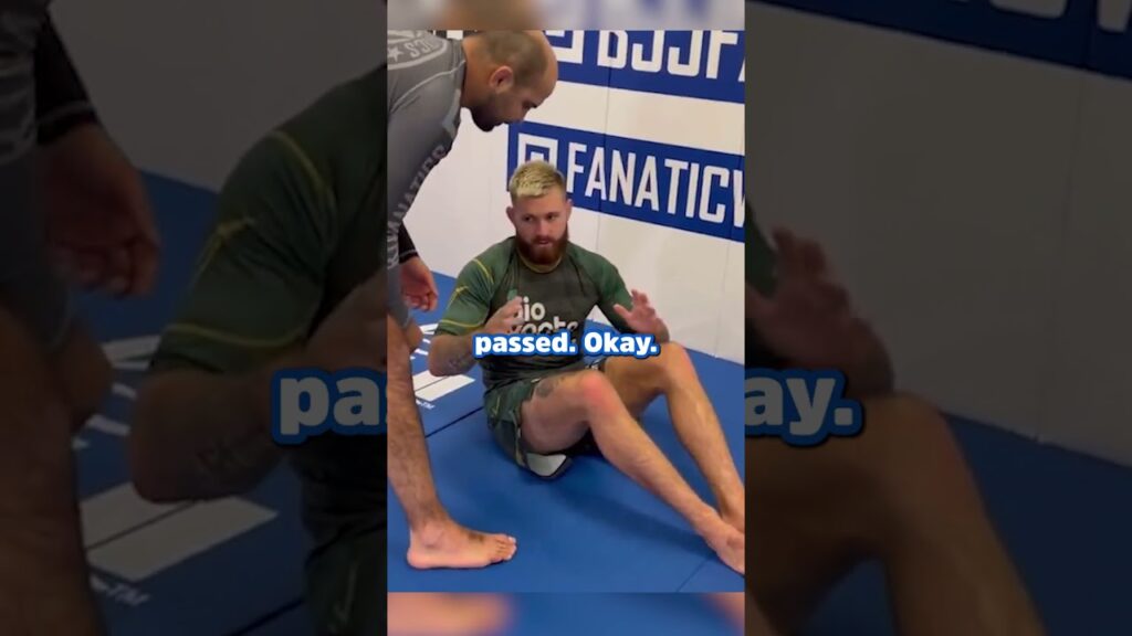 The #1 Rule of Guard Retention (with Gordon Ryan)  #bjjlesson #bjj #bernardofaria