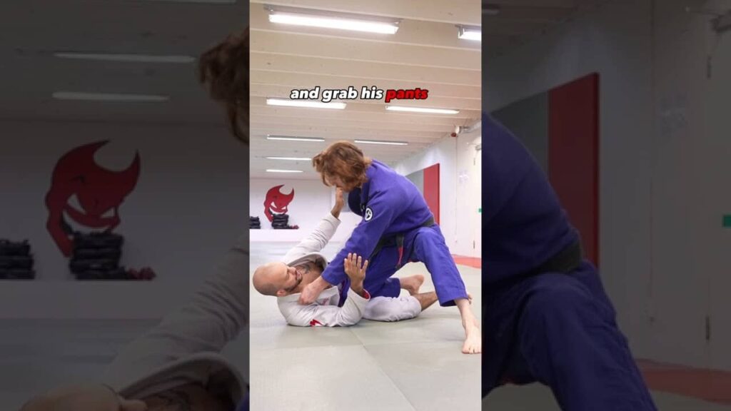 The EASIEST Knee Cut Combination