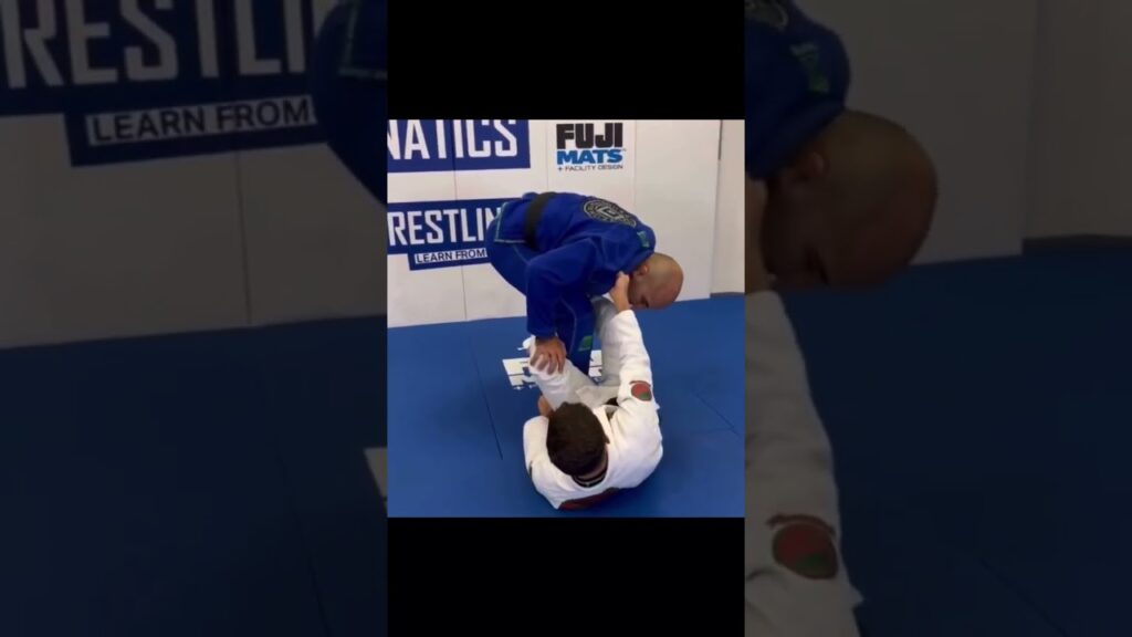 The Easiest Sweep from De La Riva by Mikey Musumeci