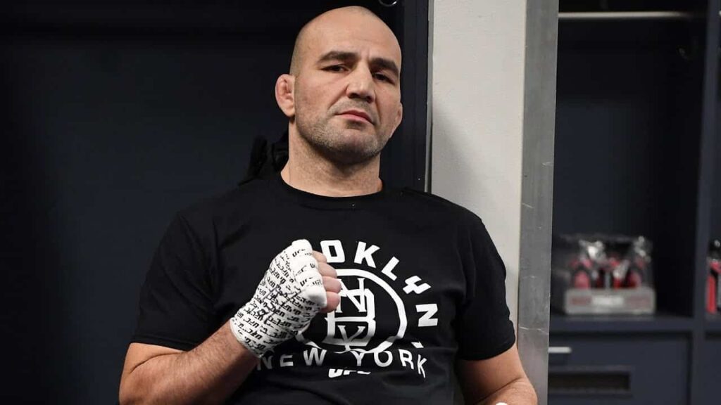 The Fight Life – Glover Teixeira