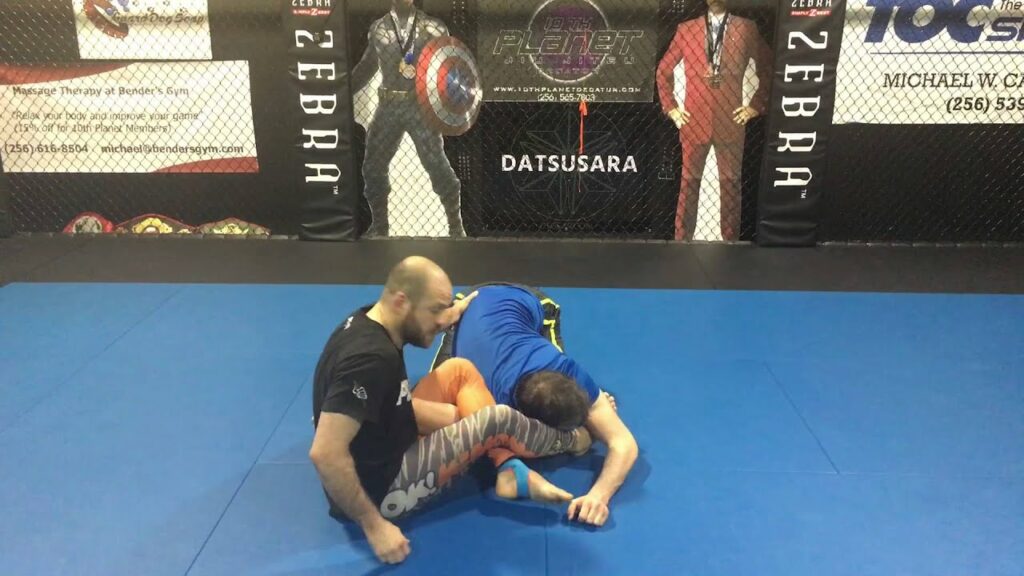 The Hazelett - Omoplata Variation from Rubber Guard