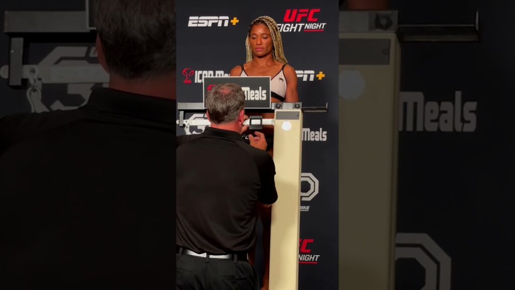 The UFC Vegas 73 MAIN EVENT has weighed in and is ready to go! πͺ