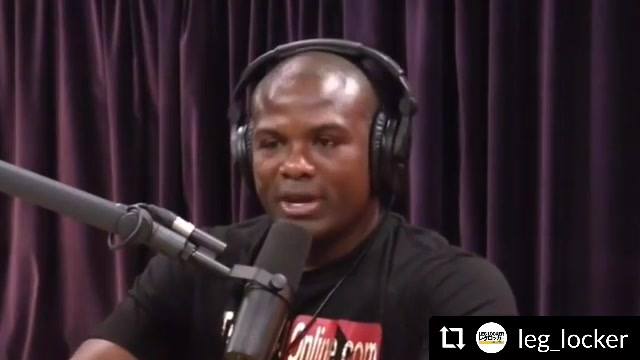 The difference between Jiu Jitsu and Wrestling, according to Din Thomas.
 Do you ...