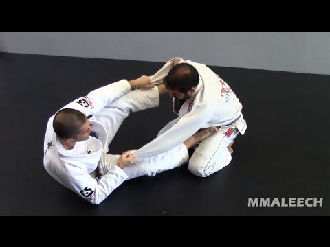 The first Spider Guard sweep you should learn - BJJ Spider Guard - Part 1 of 2