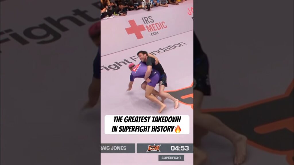The greatest takedown in superfight history belongs to the linear champion… Chael P. Sonnen🫡