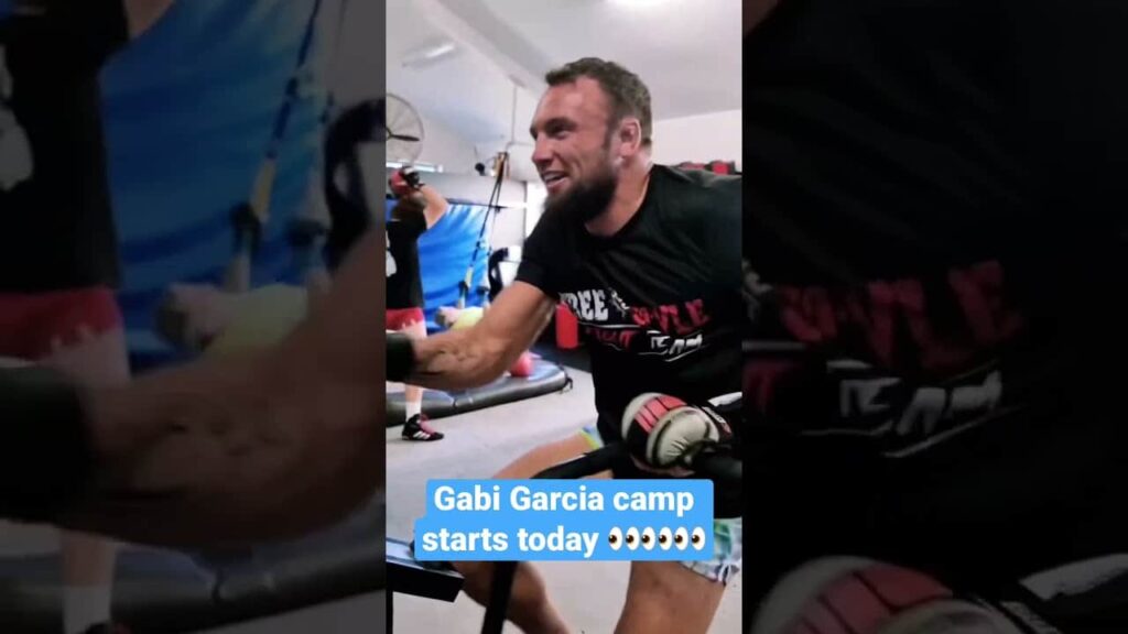 The match is happening 🔥🔥🔥