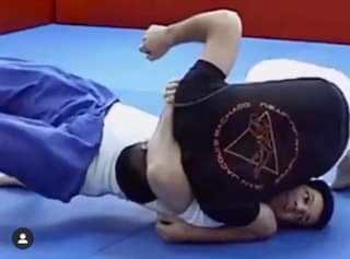 The reverse half gaurd is incredibly dangerous as it leads into many leg locking...