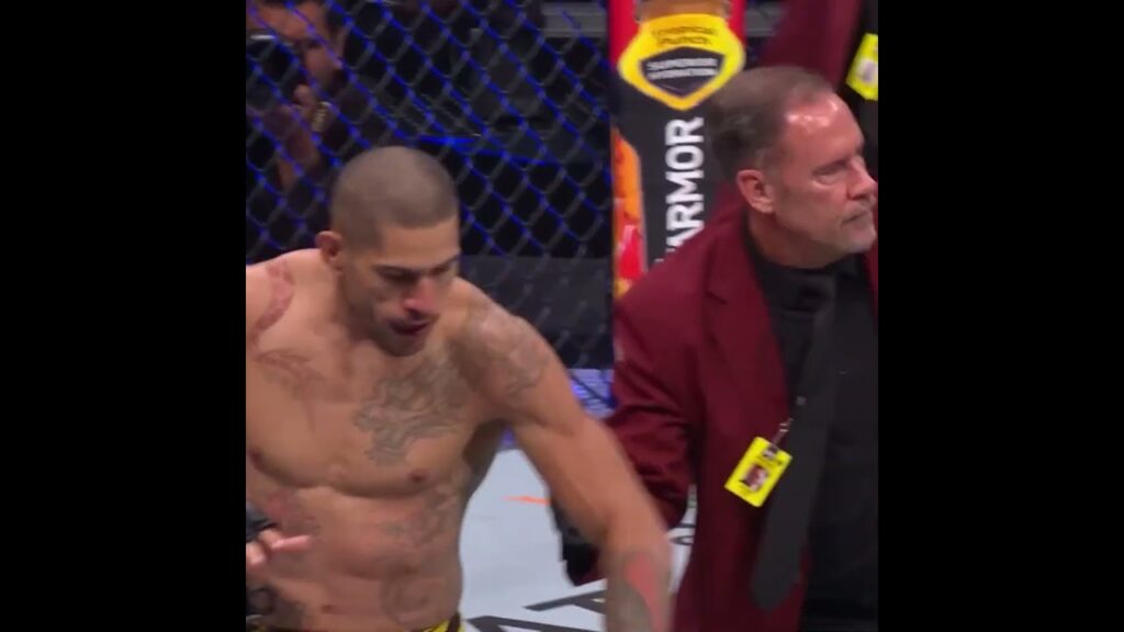 The sound of this PUNCH 😱 #nocommentary