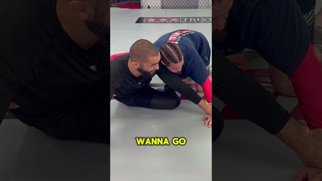 This Ruotolo brothers trick to avoid half-guard passing is so strong it’s available on Jujiclub