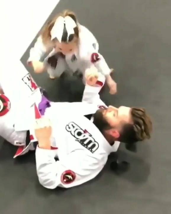 This is so cute! Do you train with your kids? credit: @lilyjiujitsu