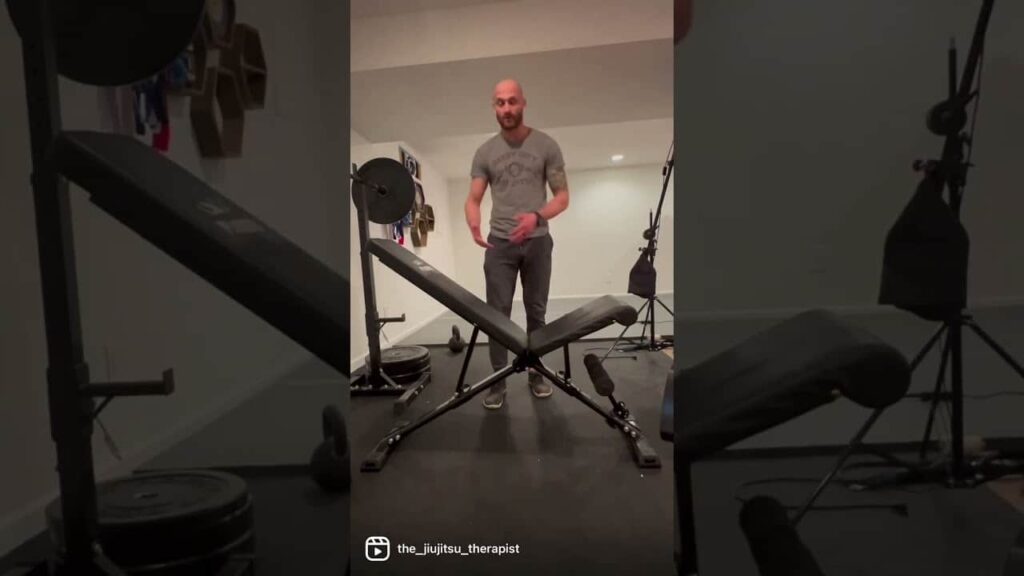 Tight Hips? Try This Modified Pigeon Stretch #shorts