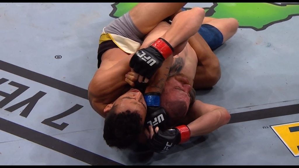 Top Finishes: Charles Oliveira