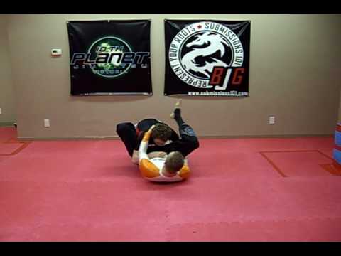 Triangle Choke 101: Tips and Tricks (with Sweep)