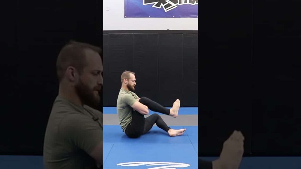 Try This For Stiff and Achy Knees #shorts