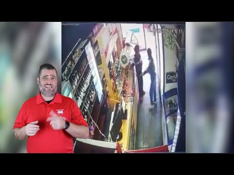 Two Very Young Kids Attempt A Robbery