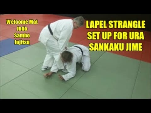 URA SANKAKU JIME LAPEL STRANGLE SET UP