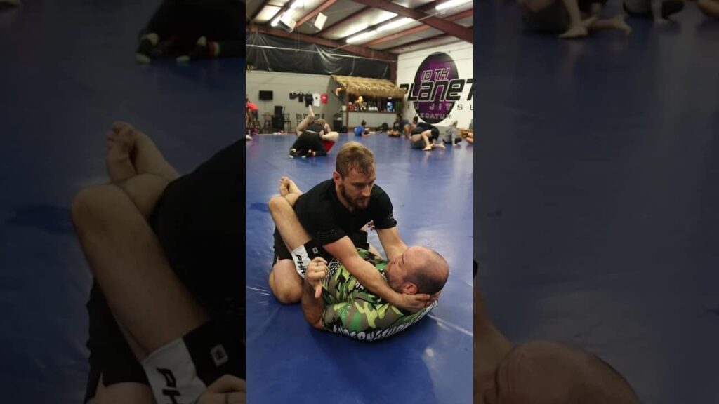 Unbalance your opponent to get in the right position! #shorts