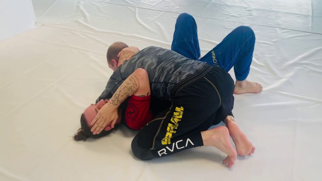 Using “micro adjustments” for Arm / Choke combo