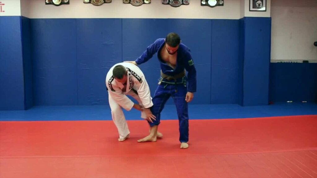 Vladislav Koulikov - Ashi Waza Cross Grip Leg Lift Sweep