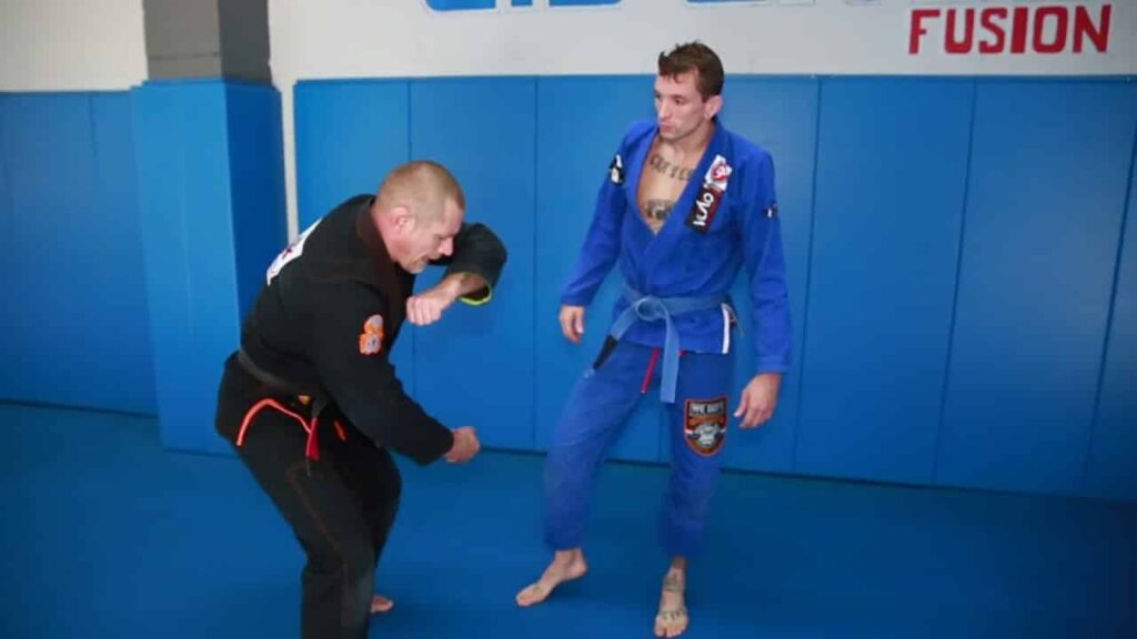 Vladislav Koulikov - Elbow Weave Takedown Series - Inside Knee Tap