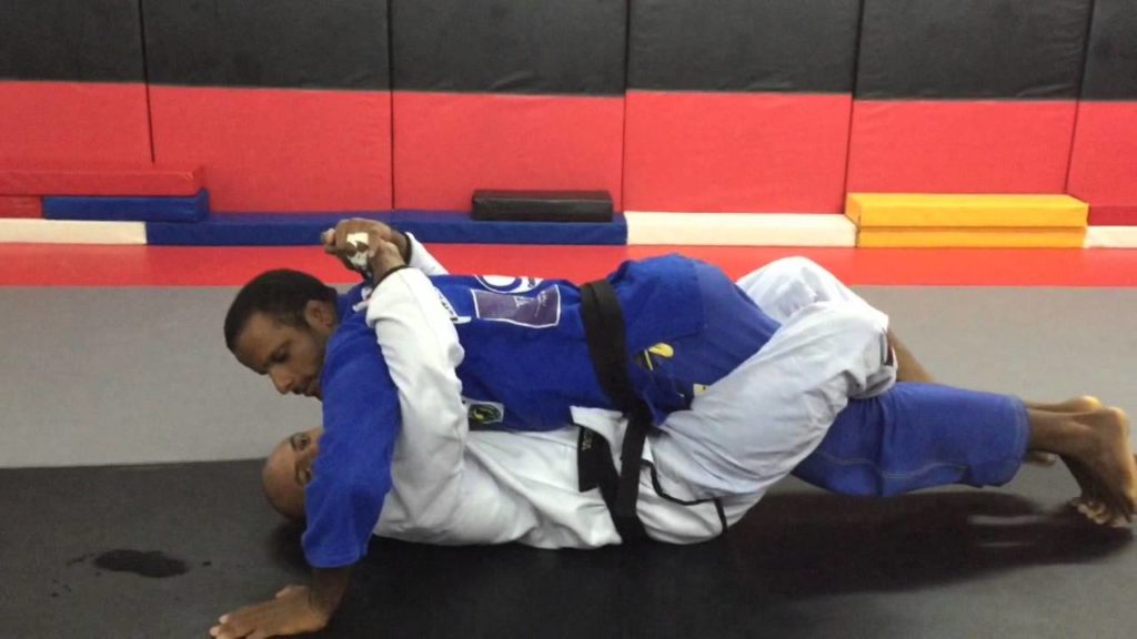 Você sabe usar o poder da sua guarda fechada no Jiu-Jitsu? Igor Silva ensina