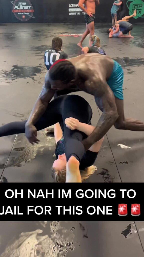 WHATS THE SAFE WORD IF TAPPING NOT ALLOWED ?  Banana split female grappler  Wil