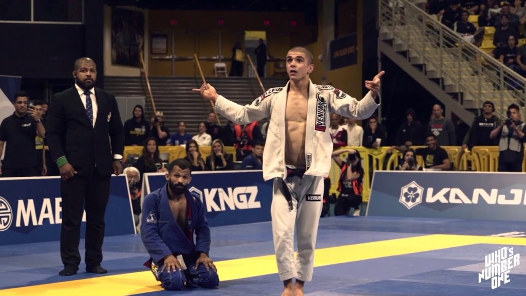 WNO Trailer: Mikey vs Erberth