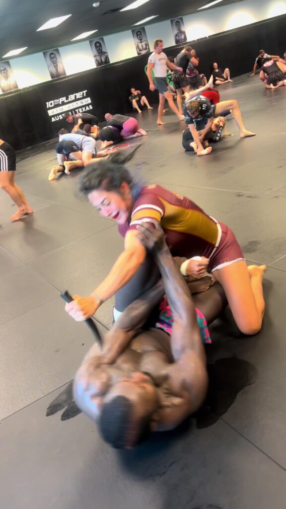 WOULD I HAVE SURVIVED THIS IN REAL LIFE AGAINST PSYCHO WOMAN? I made it out wit