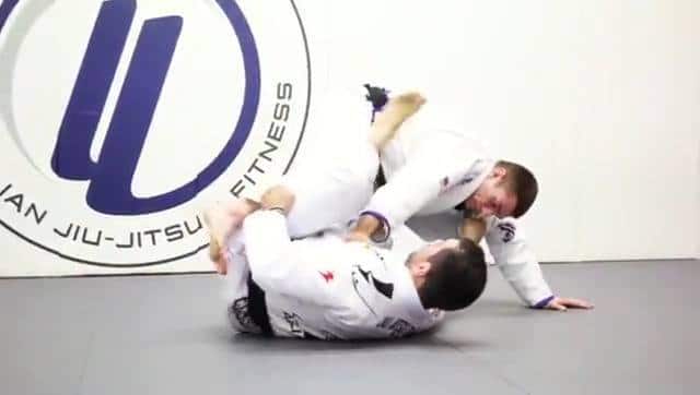 Watch Lucas Lepri DLR > SLX Sweep > Pass