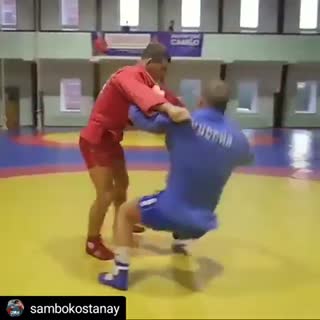 Watch Sambo sacrifice throws!