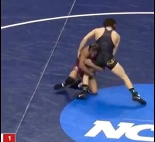 Well that’s one way to counter a single leg.