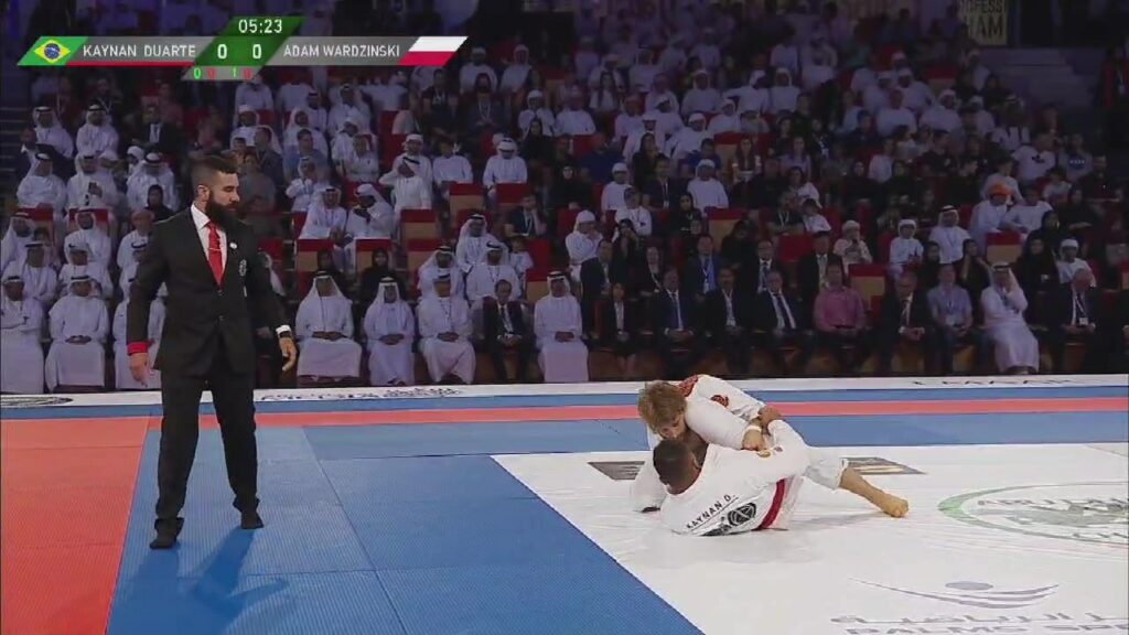 What match-ups would you like to see at #ADWPJJC20?  
 Kaynan Duarte against Ada...