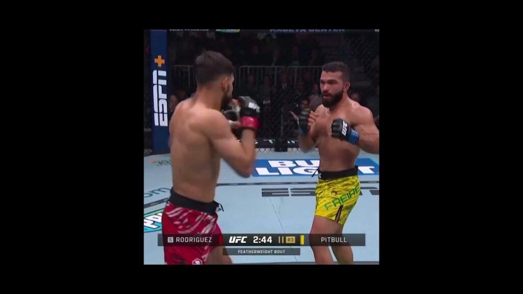 Yair Rodriguez DROPS Patricio Pitbull!!! 😱 #ufc314