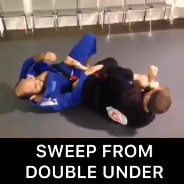 You will wanna try this sweep to submission! credit @bernardofariabjj