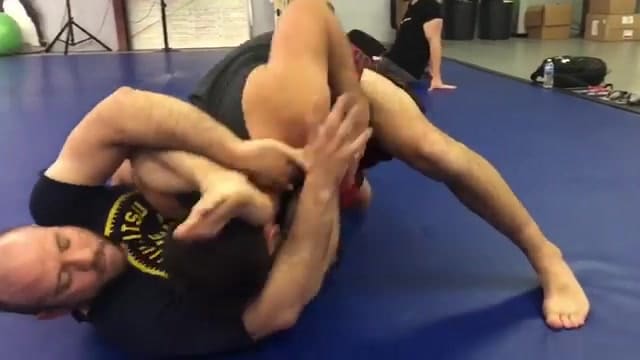 brandonmc.ninja1 Minute Jiu Jitsu Hack - The Gogo Clinch from Rubber Guard