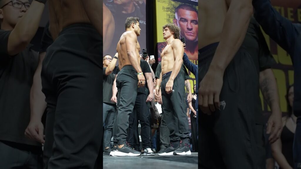 no handshake from Paulo Costa 😳 #ufc318