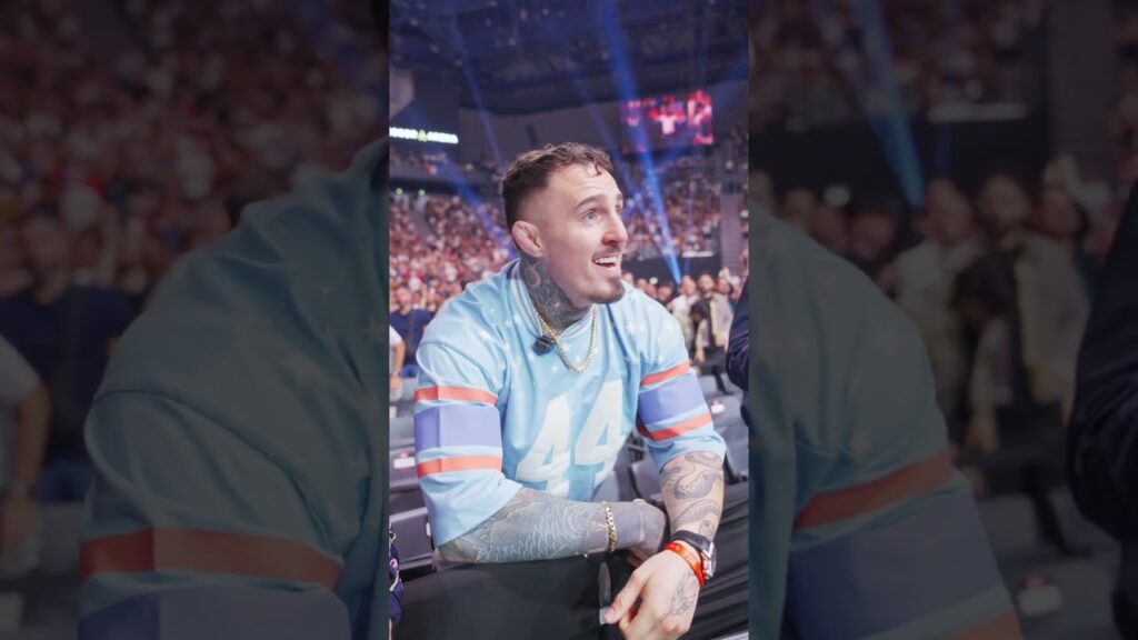 standing ovation from Tom Aspinall 👏 #ufcparis