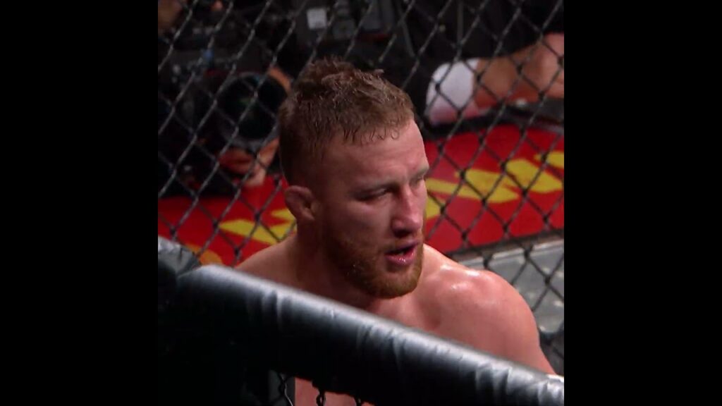 things got CONTROVERSIAL in this fight! πποΈ #nocommentary