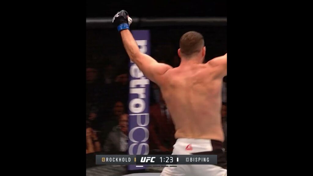 was this one of the greatest middleweight KOs of all time?? 🤔 #shorts